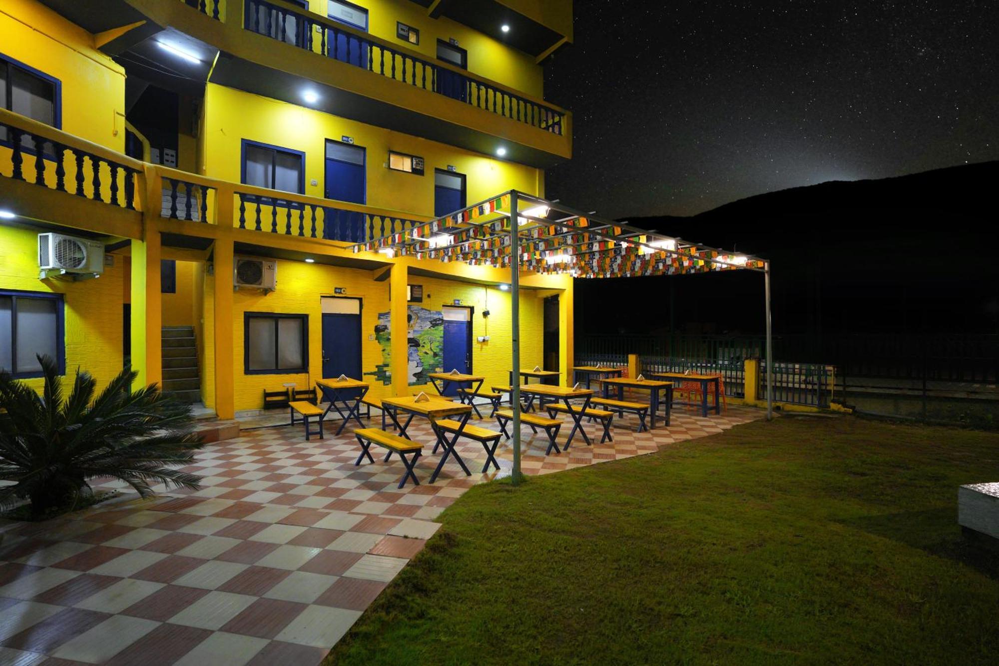 Shalom Backpackers Rishikesh Hostel Kültér fotó