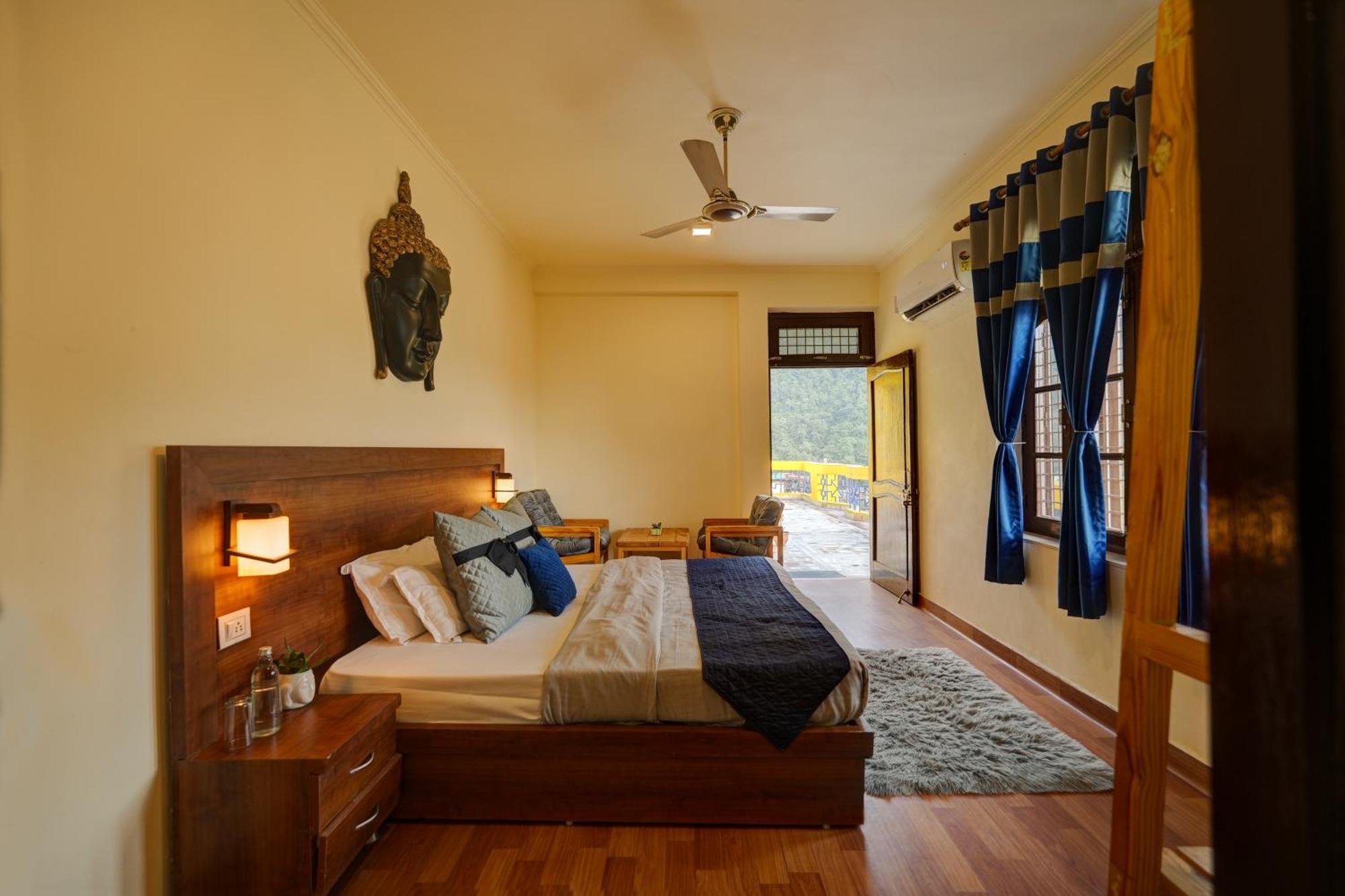 Shalom Backpackers Rishikesh Hostel Kültér fotó
