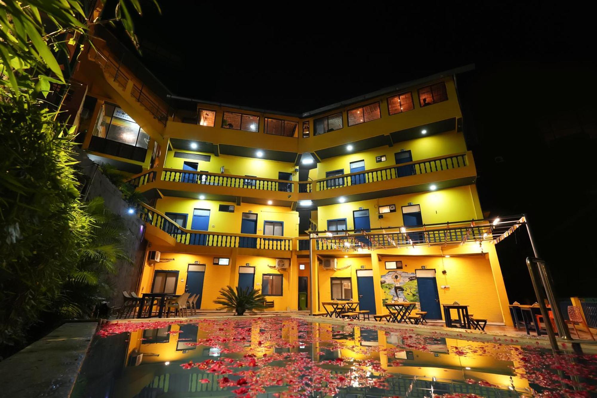 Shalom Backpackers Rishikesh Hostel Kültér fotó