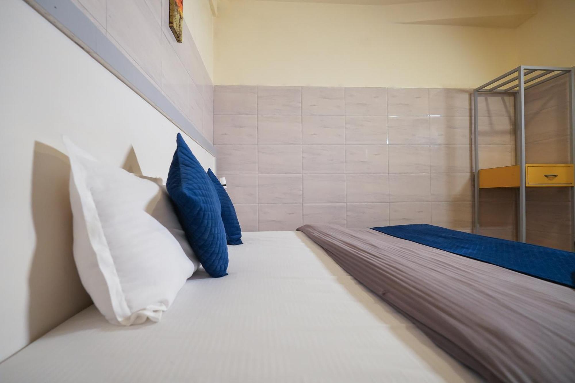 Shalom Backpackers Rishikesh Hostel Szoba fotó